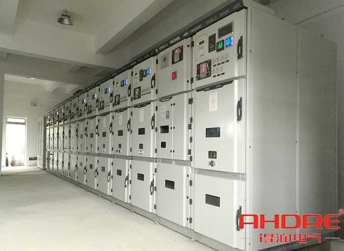 鳳陽珍珠水泥10KV高壓柜現場 (2).jpg 鳳陽珍珠水泥10KV高壓柜現場 (2).jpg