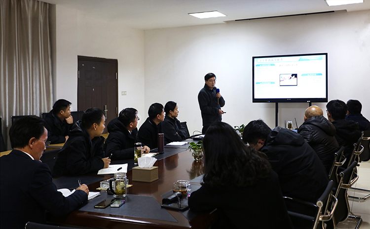 財(cái)務(wù)部.jpg 財(cái)務(wù)部.jpg