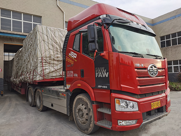 產(chǎn)品裝車圖.jpg 產(chǎn)品裝車圖.jpg