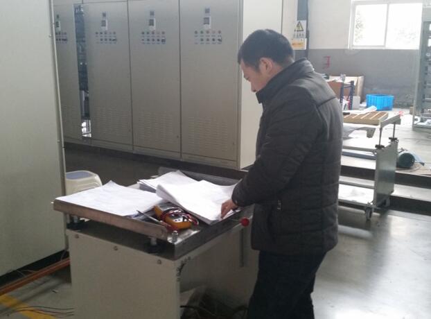 安徽得潤電氣技術(shù)有限公司，主營：高低壓開關(guān)柜，高低壓無功補償柜，消弧消諧裝置，自動化控制系統(tǒng)，綜保、儀表等，全國統(tǒng)一客服熱線：400-0551-777