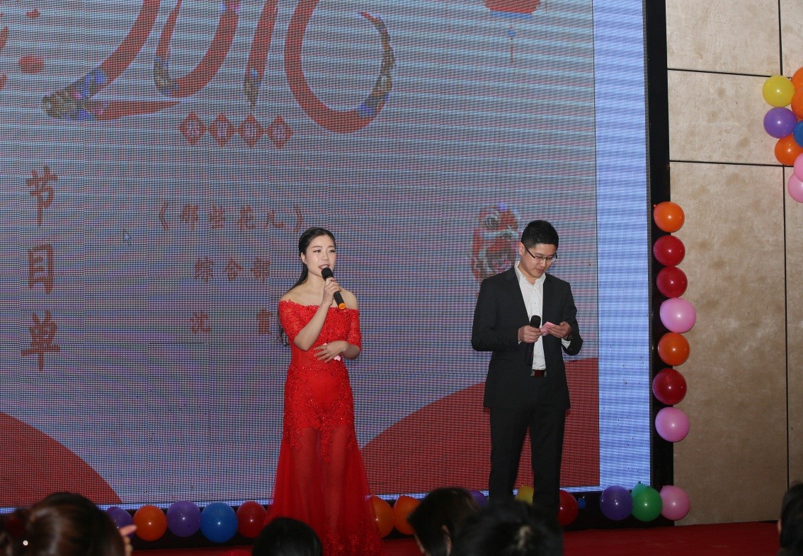 安徽得潤電氣2016迎新晚會（hnlxyx.com.cn）全國統(tǒng)一客服熱線：400-0551-777