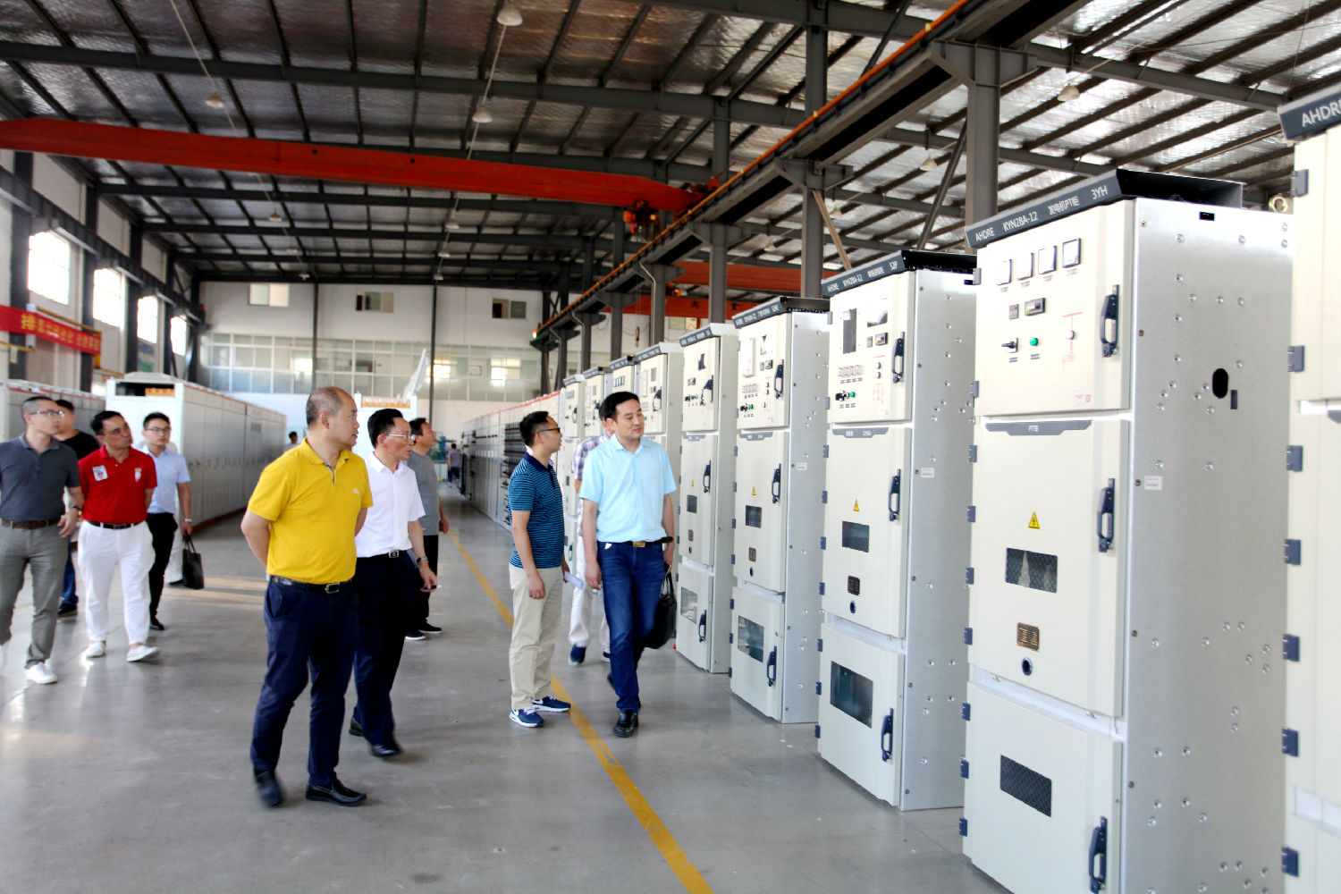 安徽得潤(rùn)電氣 成套高低壓開(kāi)關(guān)柜 廠家 電話:400-0551-777 qq:3176885416 安徽得潤(rùn)電氣 成套高低壓開(kāi)關(guān)柜 廠家 電話:400-0551-777 qq:3176885416