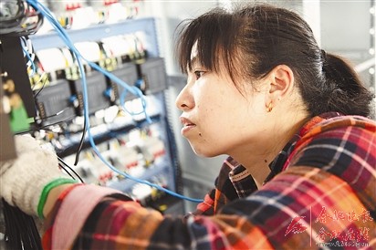 得潤電氣　開關柜生產廠家　400-0551-777