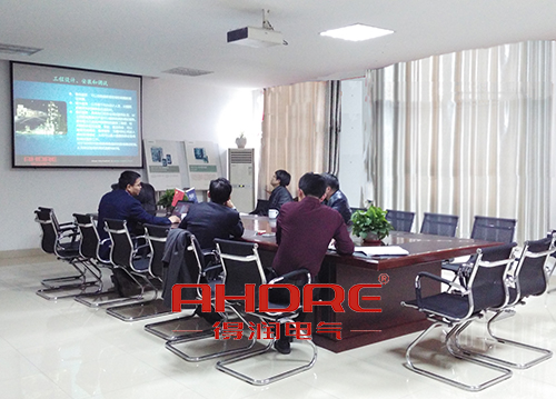 得潤電氣 高低壓開關(guān)柜 咨詢熱線:4000551777 QQ:3176885416. 得潤電氣 高低壓開關(guān)柜 咨詢熱線:4000551777 QQ:3176885416.