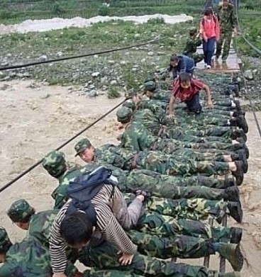 得潤電氣 專注開關(guān)柜配電箱30年 聯(lián)系電話:400-0551-777 qq:3176885416 得潤電氣 專注開關(guān)柜配電箱30年 聯(lián)系電話:400-0551-777 qq:3176885416