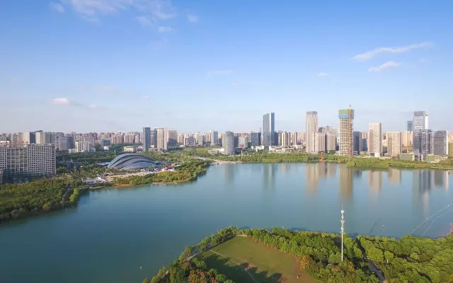 安徽得潤(rùn)電氣技術(shù)有限公司 成套高低壓開(kāi)關(guān)柜廠家 電話：400-0551-777 qq：3176885416