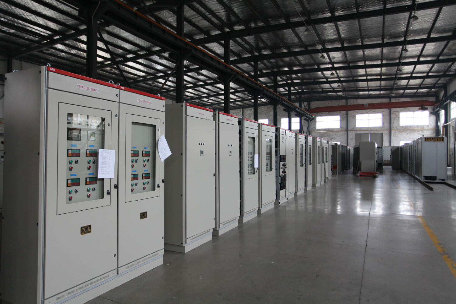 得潤(rùn)電氣 開(kāi)關(guān)柜廠家 電話：400-0551-777 qq：3176885416